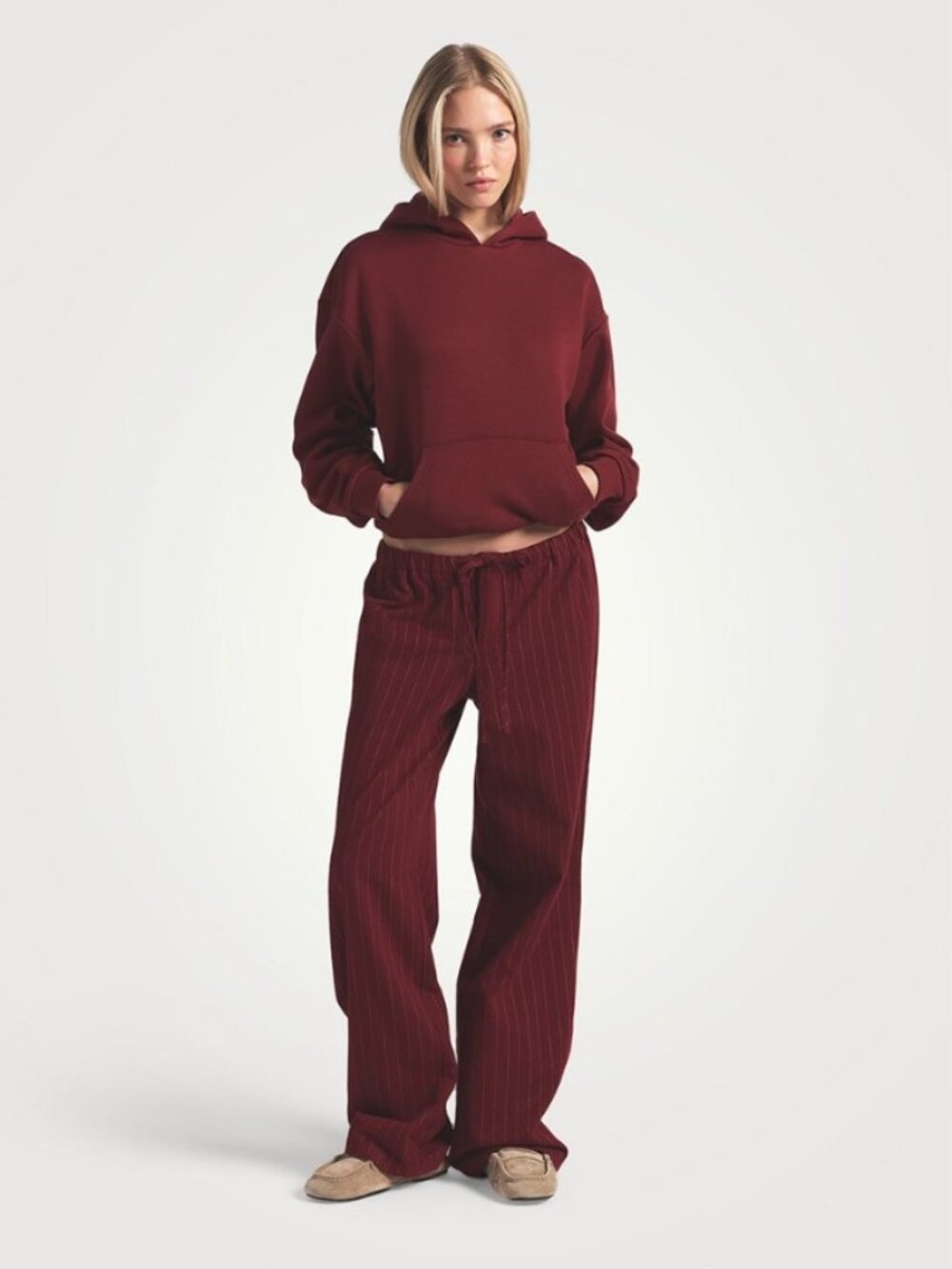 SKIMS Cotton Fleece Classic Straight Leg Sweatpants – Merlot  Size: Medium Color